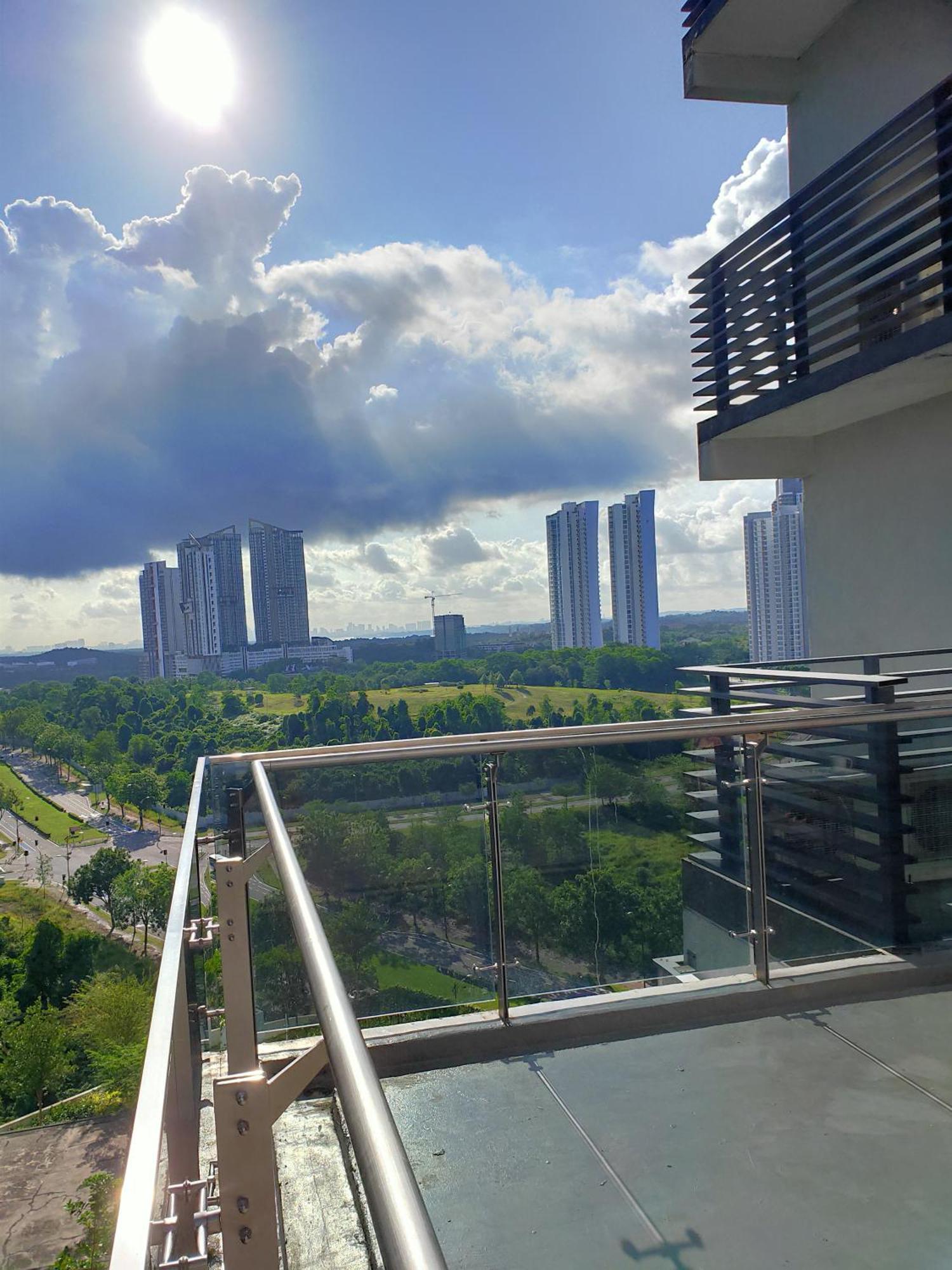 D Bunga مسلم Homestay Pool View Legoland Nusajaya Nusajaya  Exterior photo